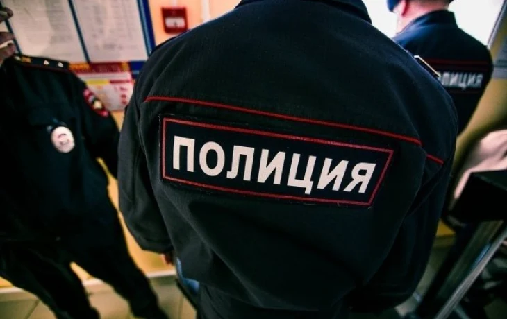 В Якутии 12-летняя школьница дала подышать вейпом детям. Полиция начала проверку