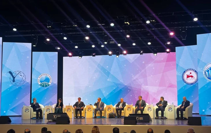 Арктика, партнёрства и новые инфраструктурные проекты стали ключевыми темами пленарного заседания VI Северного форума