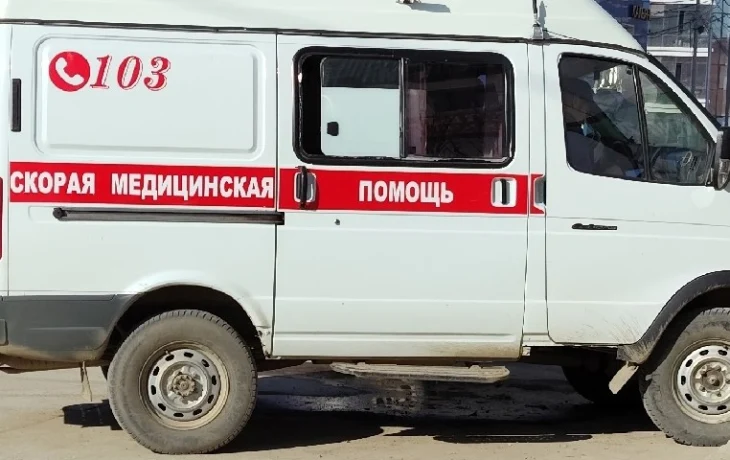 В Жатае госпитализирован мужчина, который выпал со второго этажа