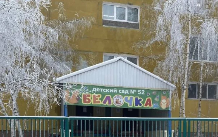 В Якутске ребенок выпал из окна детского сада