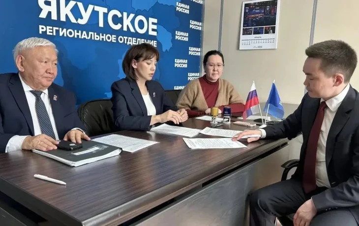 Василий Егоров подал документы на предварительное голосование &laquo;Единой России&raquo; в Якутии