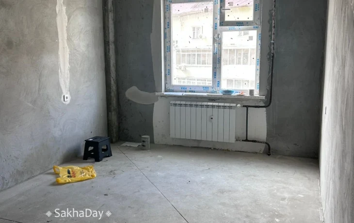 &laquo;Распивал пиво вместо ремонта&raquo;: В Якутске подрядчик обманывает семьи и не возвращает деньги