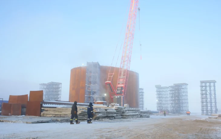 Ленский мост в Якутии возводят даже при экстремальных морозах