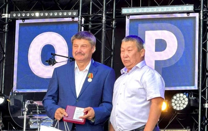 Гендиректор &laquo;ЖДЯ&raquo; поздравил нового главу Якутска с избранием