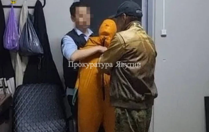 В Якутске рабочий ритуального центра попытался зарезать коллегу