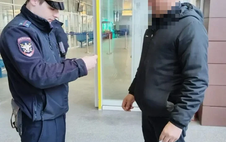 В аэропорту Якутска полицейские выявили нарушителей миграционного законодательства