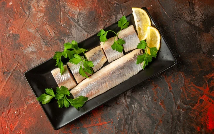 Дёшево и невероятно вкусно: готовим саламбур из скумбрии &mdash; затмит на новогоднем столе бутерброды с икрой