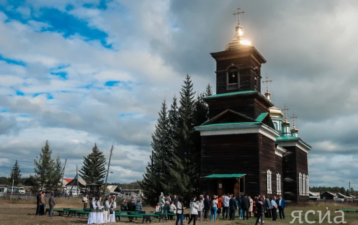 В Якутии запустили программу &laquo;Серебряное кольцо&raquo; для школьников и молодежи