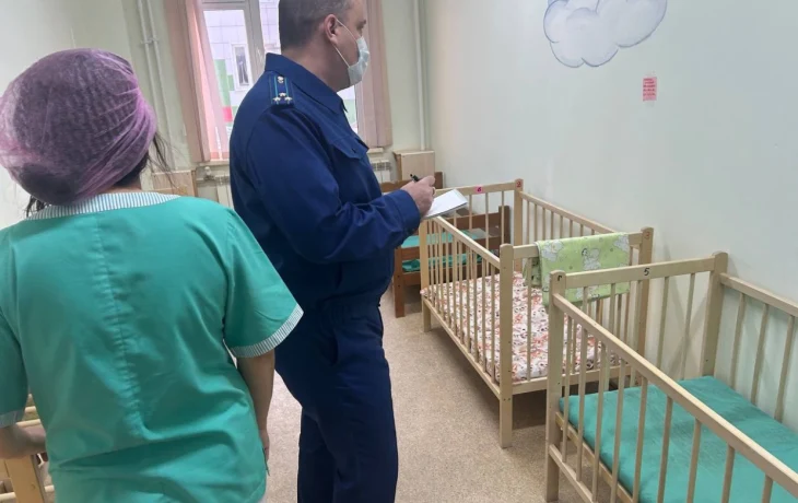 В Минздраве Якутии рассказали о состоянии троих малолетних детей, которых с травмами госпитализировали из детдома
