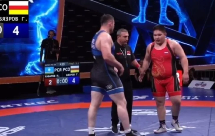 Вольная борьба: Якутский тяжеловес выступил в малом финале чемпионата России
