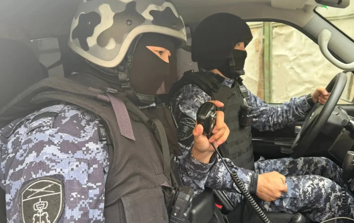 В Среднеколымске задержали подозреваемого в ножевом нападении
