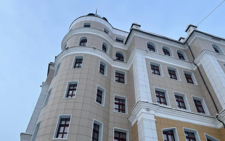 Угрожавший женщине пистолетом якутянин предстанет перед судом за дорожное хулиганство