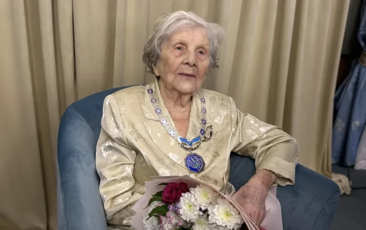 Ветеран Великой Отечественной войны Раиса Микалаюнас отметила 100 лет