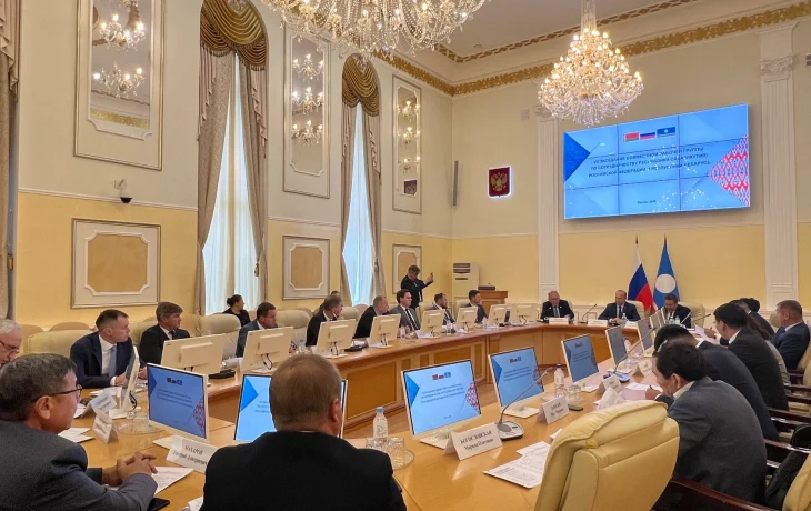 Делегация Беларуси работает в Якутске для развития торгово-экономических связей и поставок спецтехники