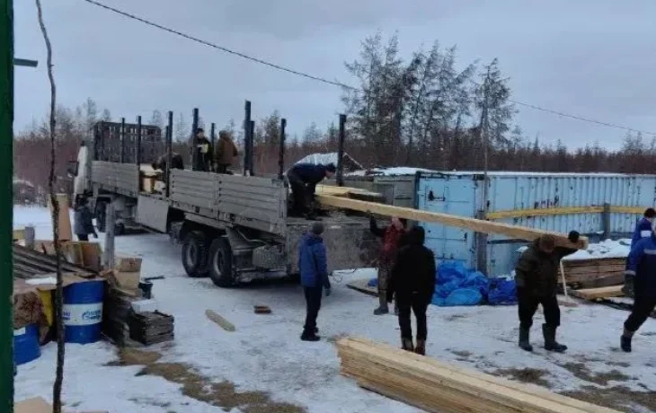 Жителям Арктики Якутии доставили около 300 тонн материалов для строительства домов