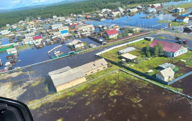 В Якутске открыли второй пункт сбора гуманитарной помощи пострадавшим от паводка