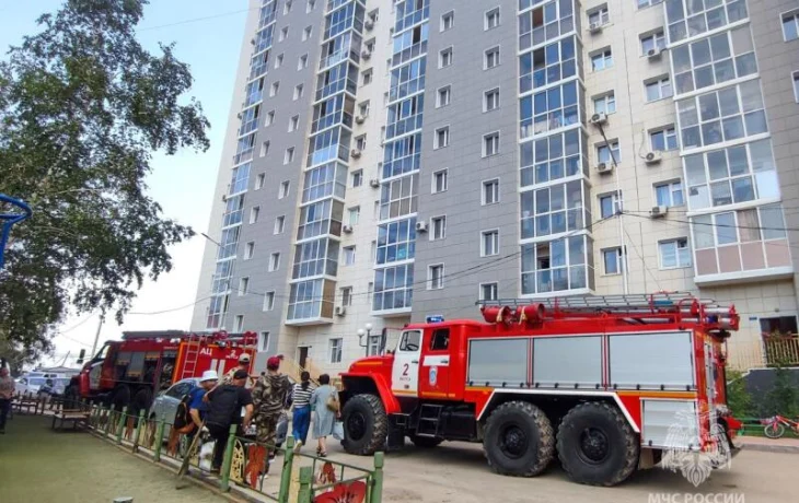 В Якутске потушили пожар в 15-этажке