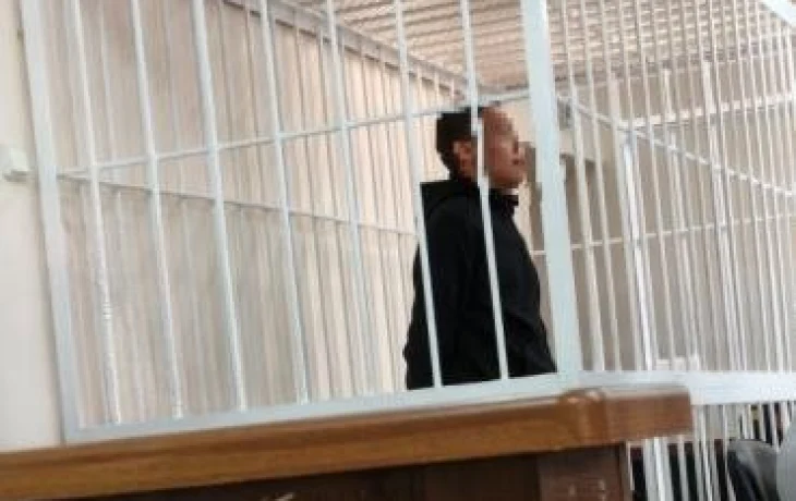 Суд продлил арест экс-руководителю волонтерского движения