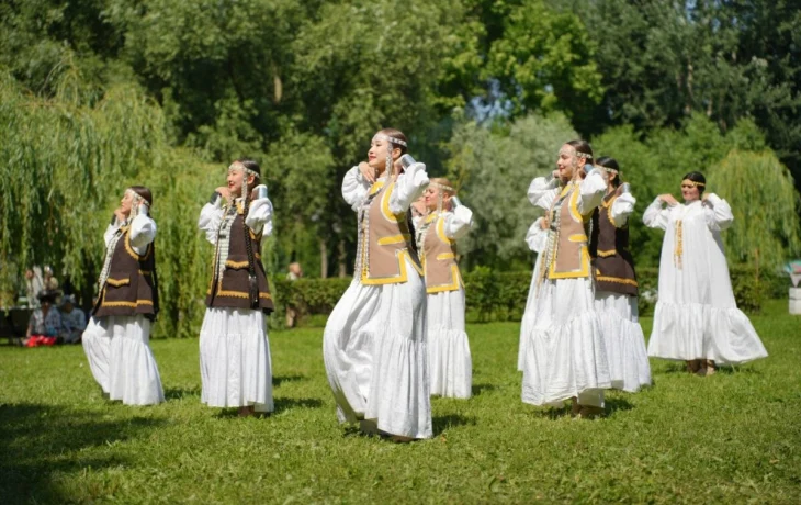 Якутский национальный праздник Ысыах отметили в Санкт-Петербурге