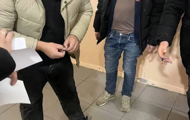В Якутске задержан наркокурьер: Полицейские обнаружили у мужчины 27 свертков гашиша