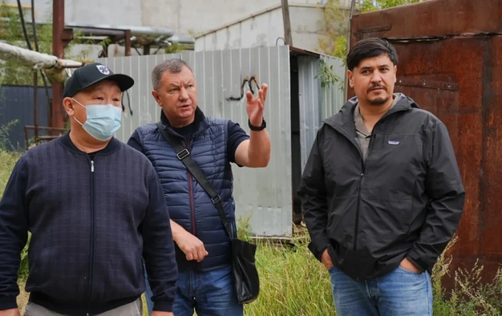 Дмитрий Садовников проверил работы по сносу аварийных домов
