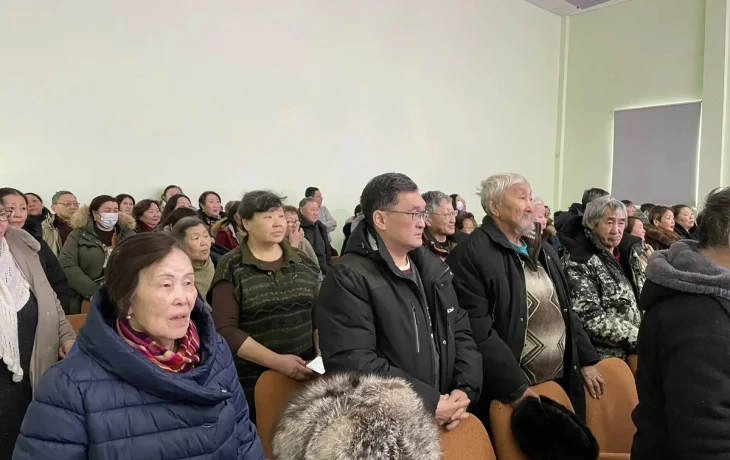 Жители Тойбохоя ставят вопрос возобновления работы АЗС