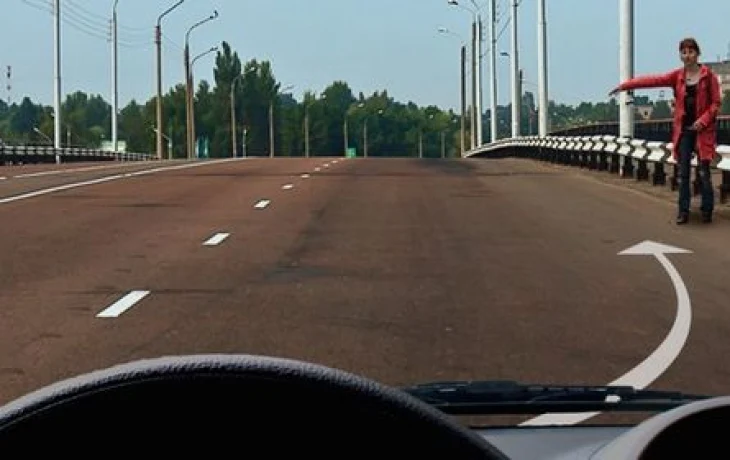 Остановка на мосту &mdash; пара слов о повышенной опасности: экзаменационный вопрос ПДД не поддался 46% отвечавших
