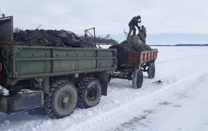 В Якутии завершили работы по ослаблению прочности льда перед весенним половодьем