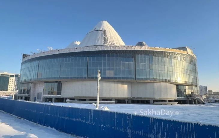 &laquo;Пойдём гулять на крышу!&raquo;. В Якутске создают новое общественное пространство на крыше Арктического центра