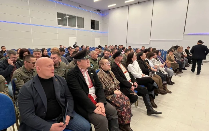 Представители органов власти и общественности Якутии собрались на просмотр пресс-конференции Путина