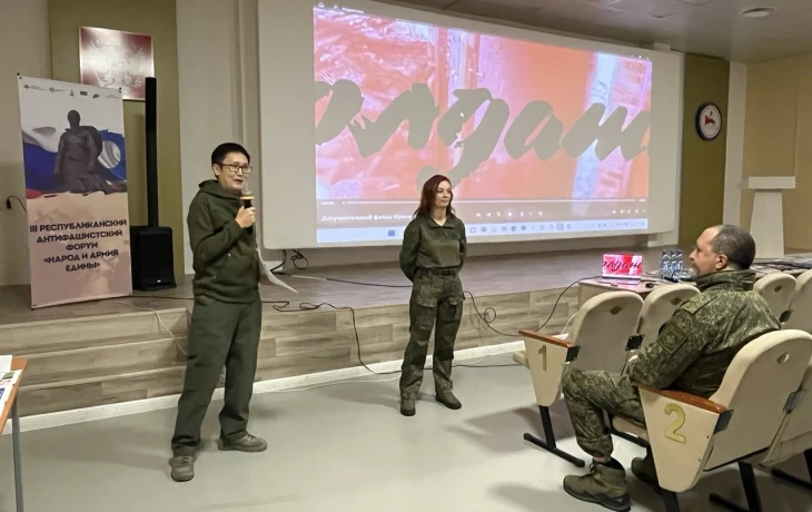 В Якутске военкоры Ирина Ким и Сергей Гелашвили представили &laquo;взгляд изнутри&raquo; на СВО