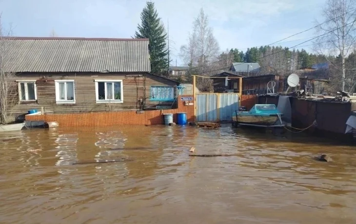 Срочная эвакуация объявлена в Витиме и Пеледуе из-за подъема воды на Лене