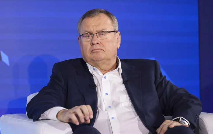 Глава ВТБ дал совет, куда вложить 1 млн рублей