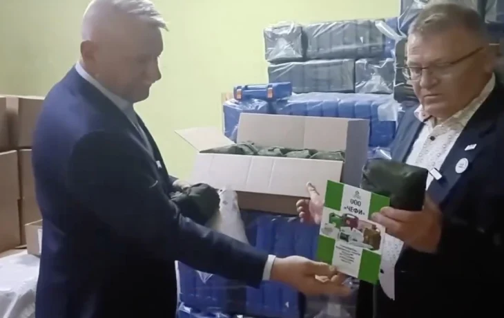 Польский политик призвал отправлять гуманитарную помощь российским солдатам: &laquo;Они проливают кровь за правое дело&raquo;