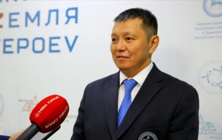 Замминистра промышленности призвал якутян в связи с топливным кризисом побольше ходить пешком