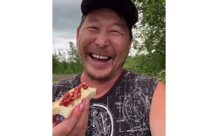 Режиссер Степан Бурнашев рассказал, где еще можно найти землянику и когда выйдет &laquo;Пентхаус&raquo;