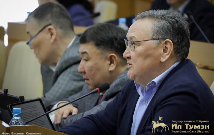 Виктор Федоров назвал виновника критического положения ГУП &laquo;ЖКХ РС (Я)&raquo;