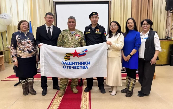 Ветераны СВО проводят уроки Мужества в школах и госучреждениях Якутии