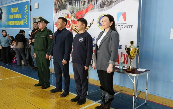 Курсанты кадровой программы &laquo;Якутия &ndash; Земля героев&raquo; вошли в жюри патриотического конкурса