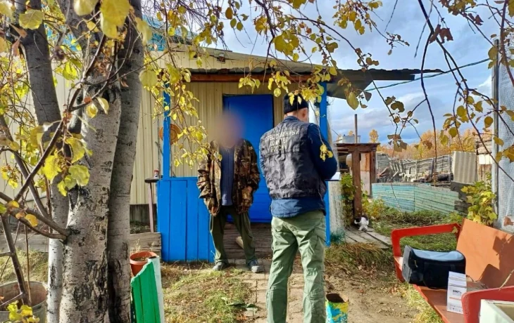 В Якутии 45-летний мужчина ударом ножа убил односельчанина