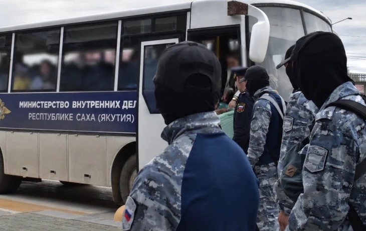 24 гражданина Филиппин принудительно выдворены из Якутии за нарушение миграционного законодательства