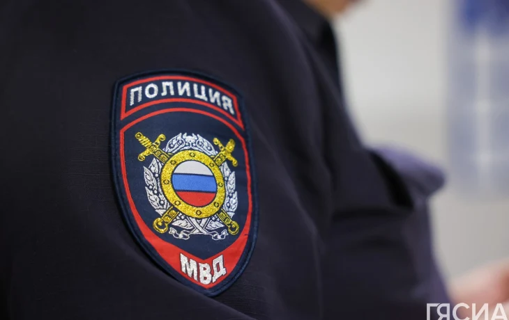 Вырвал деньги из кармана и убежал: в Якутске ограбили слабовидящую бабушку