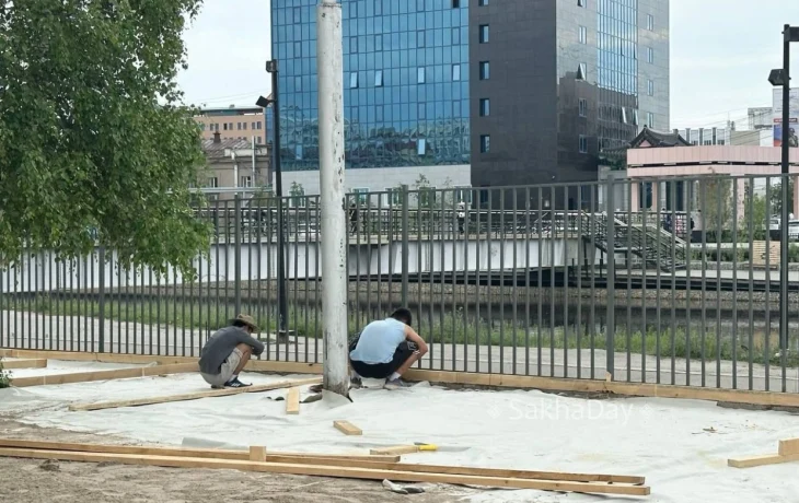 Площадку Натальи Водяновой в Якутске обещают достроить без сюрпризов