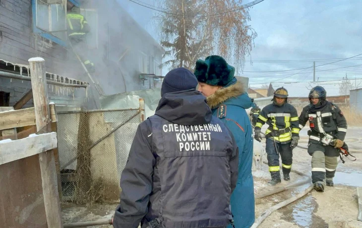Уголовное дело возбудили после гибели трех человек при пожаре в Якутске