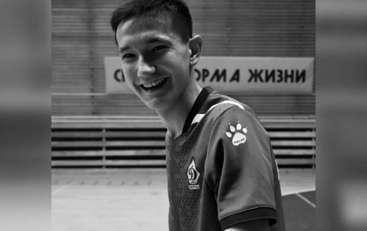 В Хангаласском районе простились с 19-летним футболистом Данилом Марсуновым, погибшим в ДТП