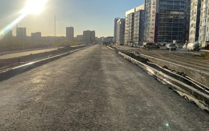 В Якутске асфальтируют улицу Ефимова