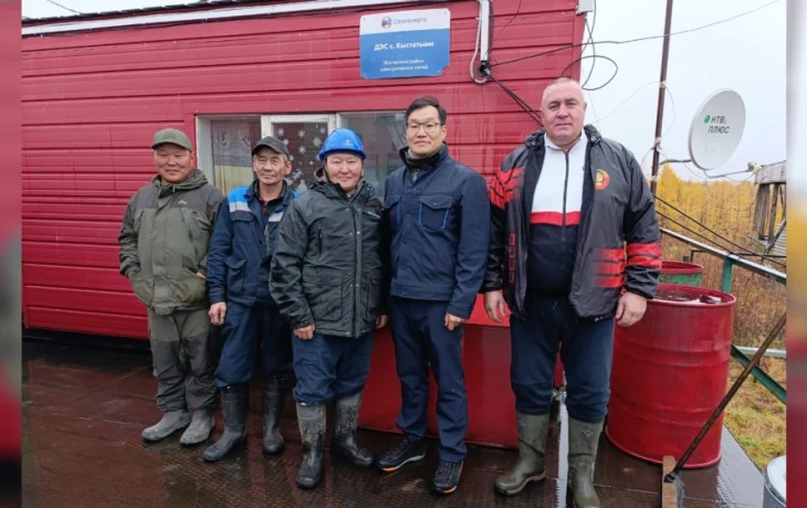 Гендиректор Сахаэнерго проконтролировал ход подготовки к зиме в отдаленных селах Якутии