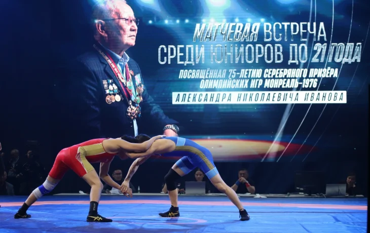 Якутские борцы стали победителями матчевой встречи к 75-летию Александра Иванова