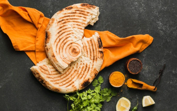 По вкусу вкусно, и по сути тоже &mdash; рецепт простейших, вкуснейших лепешек, который займет у вас 15 мин