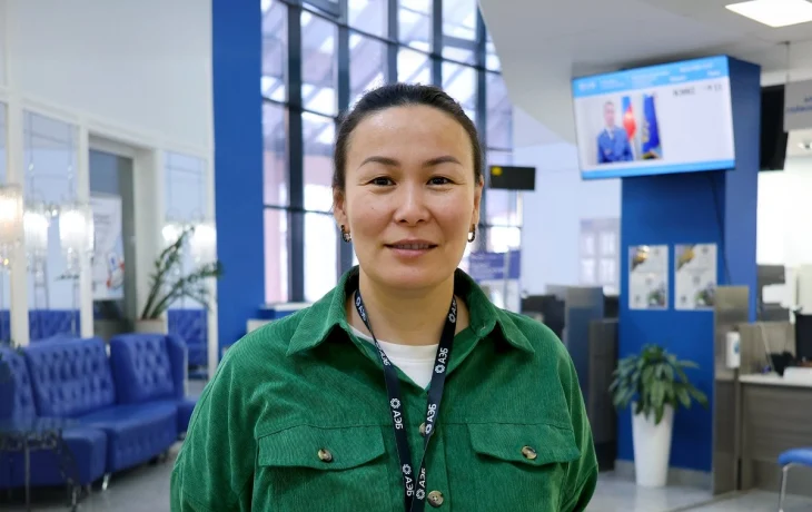 Сотрудница Алмазэргиэнбанка стала единственным сертифицированным экспертом по денежным знакам в Якутии